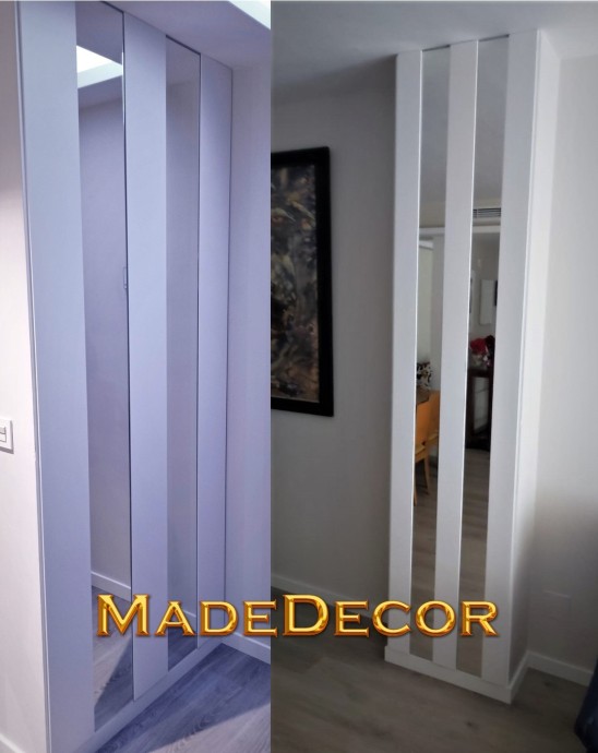 PANELES DE MADERA  LACADA CON ESPEJOS INTERCALADOS -RECOMENDADO-