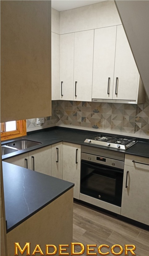 LAMINADO BAJA PRESIÓN TORONT TIZA- COCINA HASTA TECHO