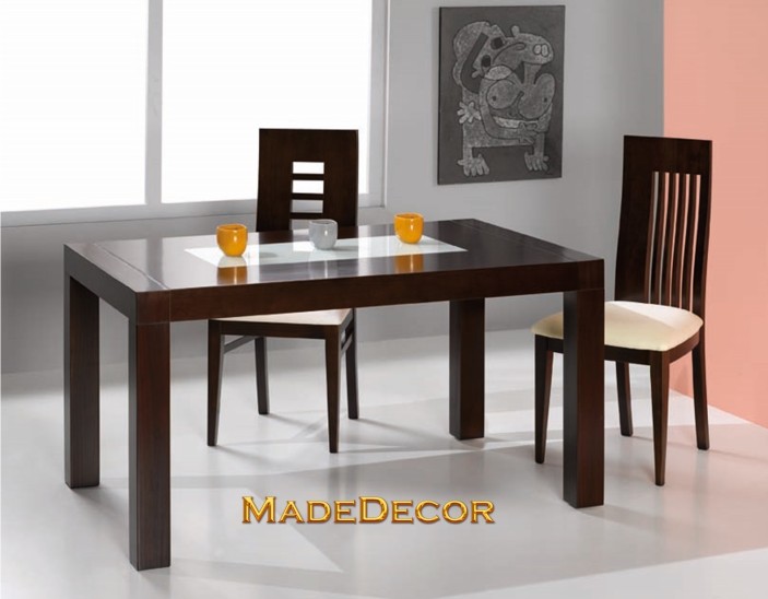 MESA EXTENSIBLE PRAGA (PATA 9CM)