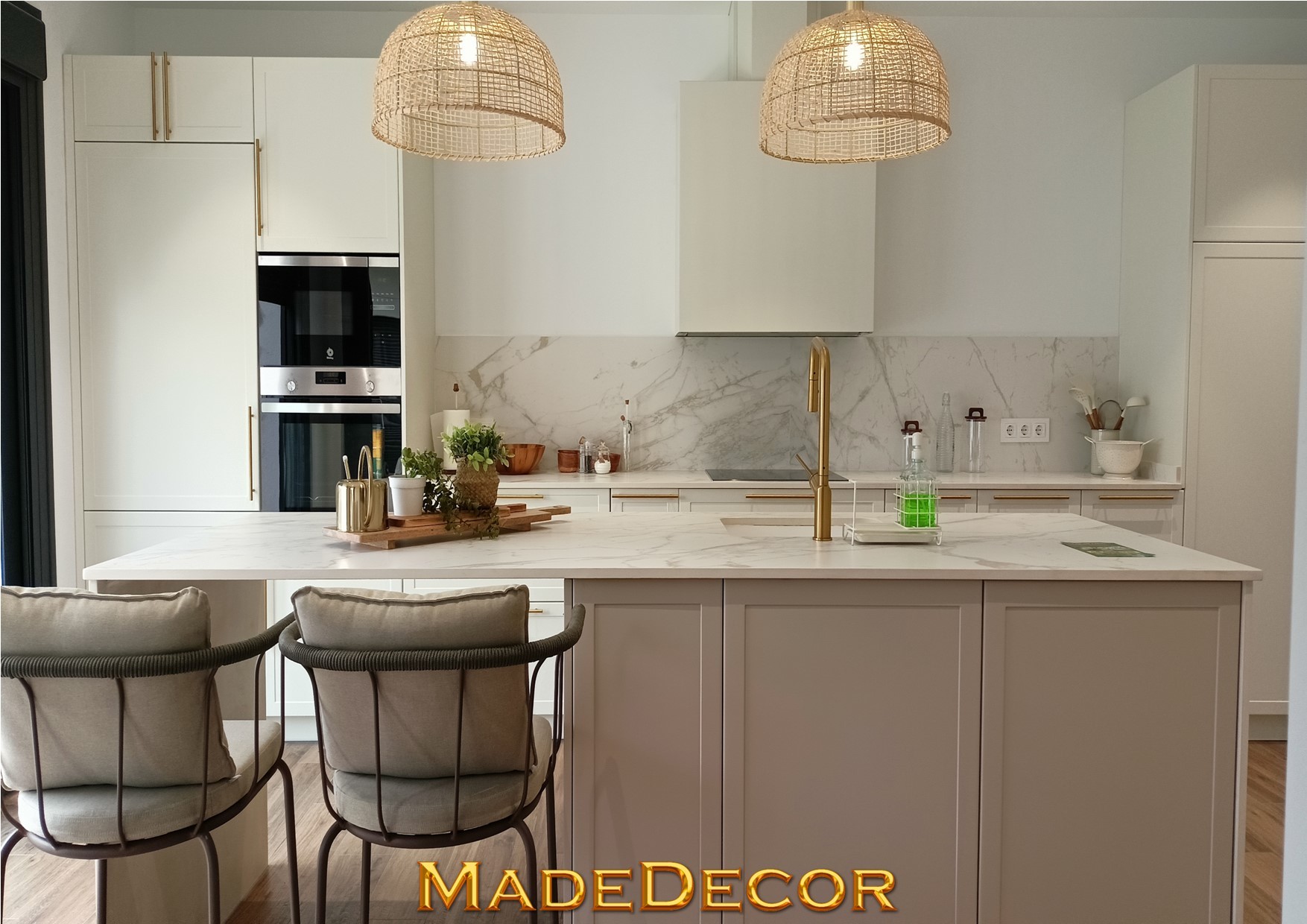 COCINA MAELLA DE 5 CM EN BLANCO ROTO Y TEXAS