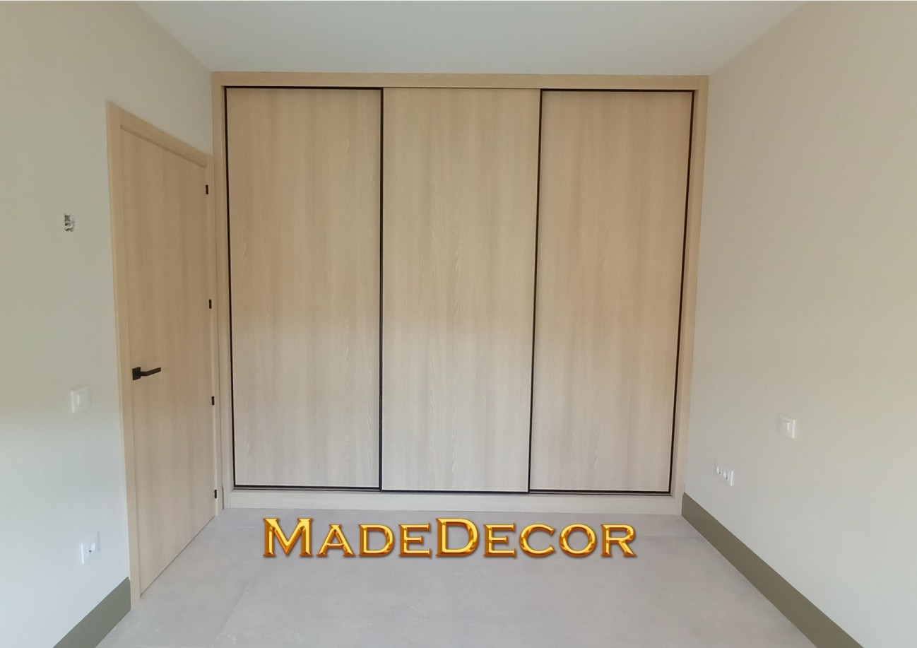 FRENTES DE ARMARIOS EMPOTRADOS, MADERA PVC 